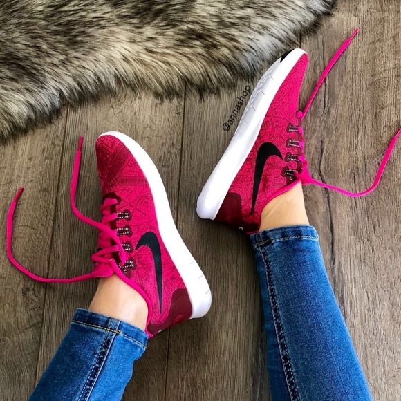 nike free rn shield id